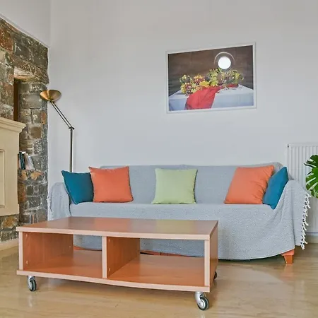 Liakoto Stonewall House First Floor Apartment